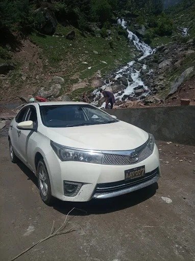 Murree rent a car