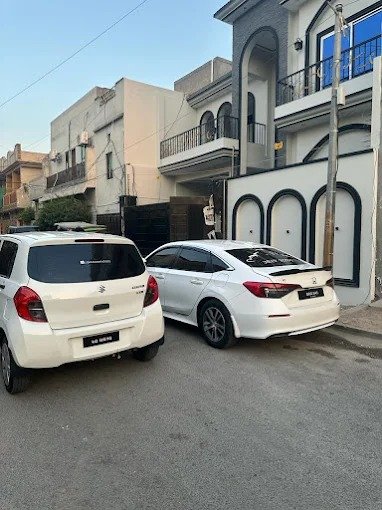 Awan rent a car Multan