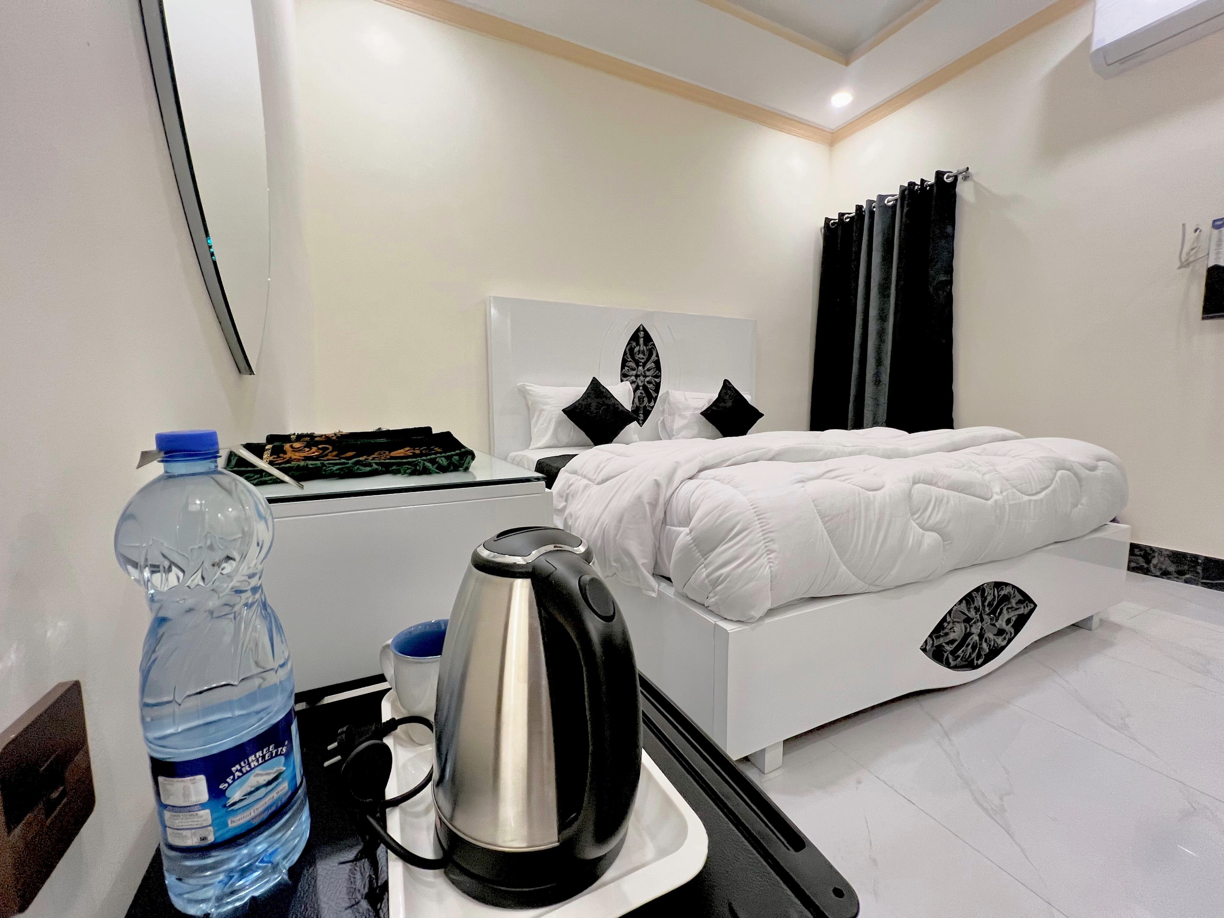 Executive Double Bed