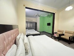 Royal Rose Guest House