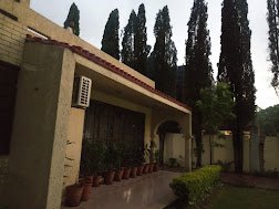 Premier Inn Villa Guest House