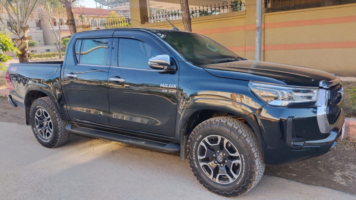 Bulletproof Car Rental in Islamabad | Armored B6 & B6+ Vehicles