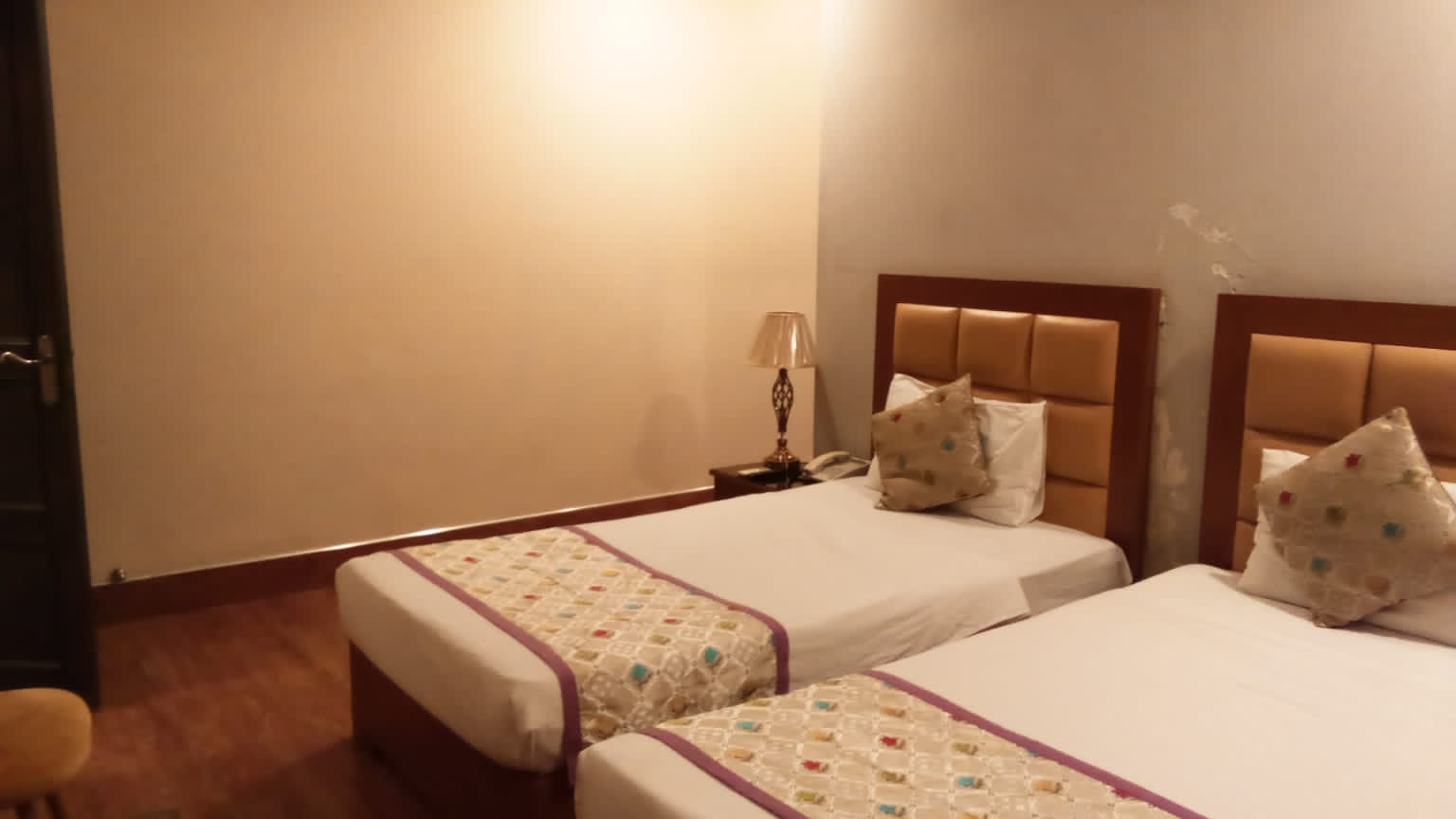 AK Hotel (Guest House) in Lahore