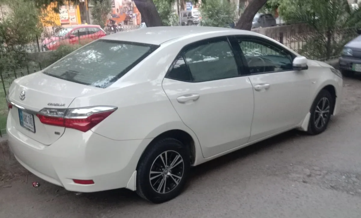 Toyota Corolla Rent a Car Lahore – Affordable Car Rental with Driver car rental in Lahore