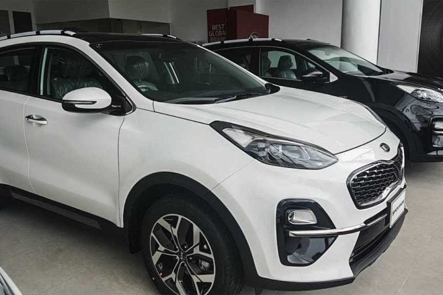 Rent a Kia Sportage in Lahore – Unique Car Rental Lahore