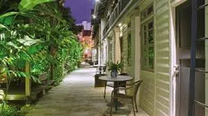 Muntri Mews — photo 2 of 3