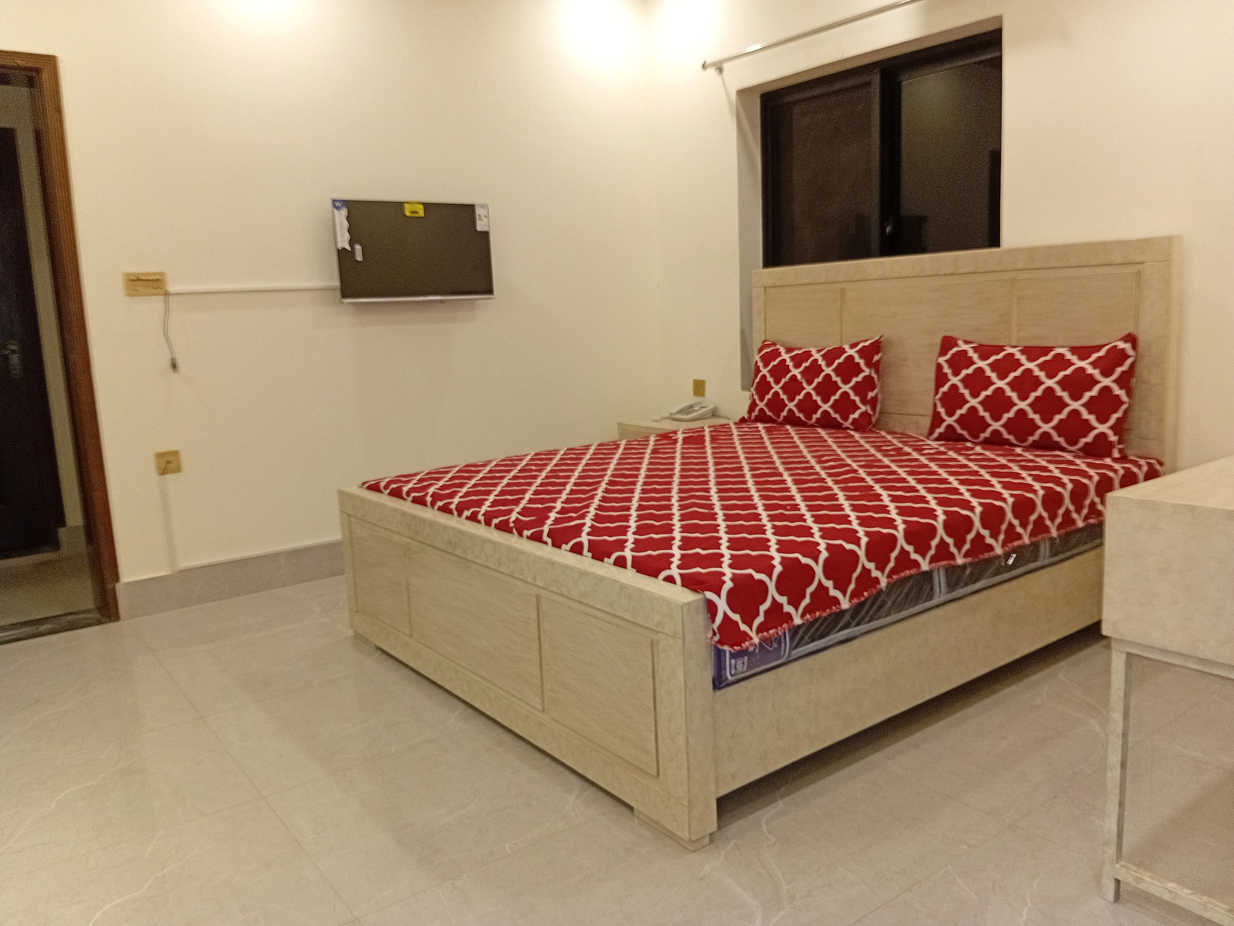 SI Family Hotel Johar Town Lahore — photo 3 of 11