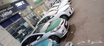 المكتشف لتأجير السيارات