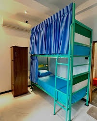 Lulu Accommodation 3809 — photo 2 of 4