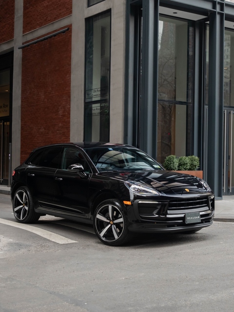 Let's Ride Rent A Car — photo 3 of 4