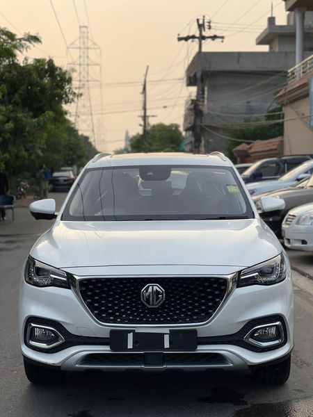 Decent Rent A Car — photo 4 of 4