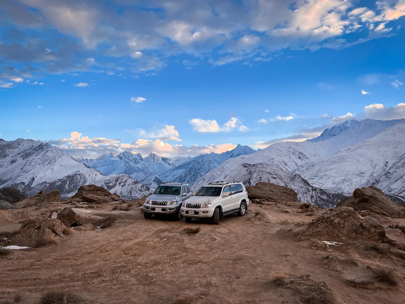 Eagle Travellers Hunza & Rent A Car – Car Rental in Ghulkin | Ghulkin