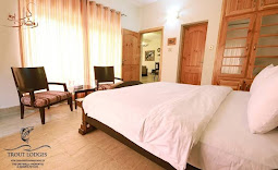 New White Palace Hotel — photo 3 of 4