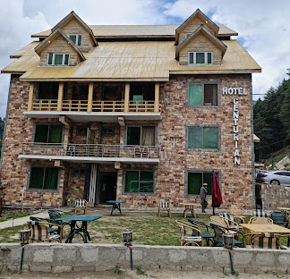 Centurian Hotel Naran — photo 1 of 4
