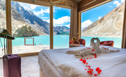 Luxus Hunza Attabad Lake Resort — photo 3 of 4