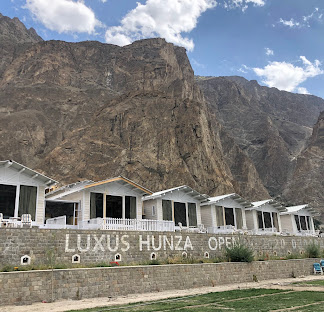 Luxus Hunza Attabad Lake Resort — photo 1 of 4