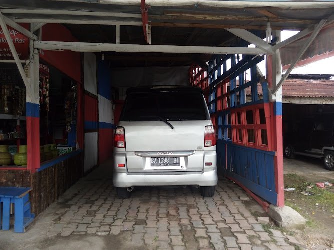 Gypsi Motor rental in Bukittinggi