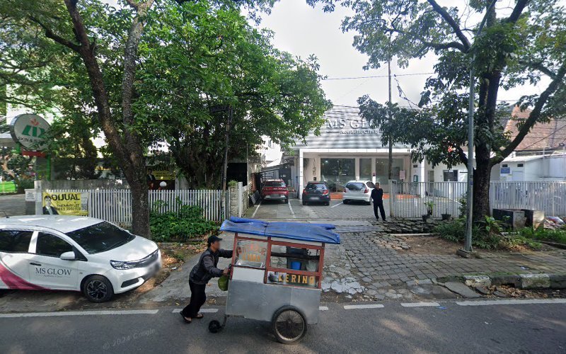 Arty Jaya rental in Bandung