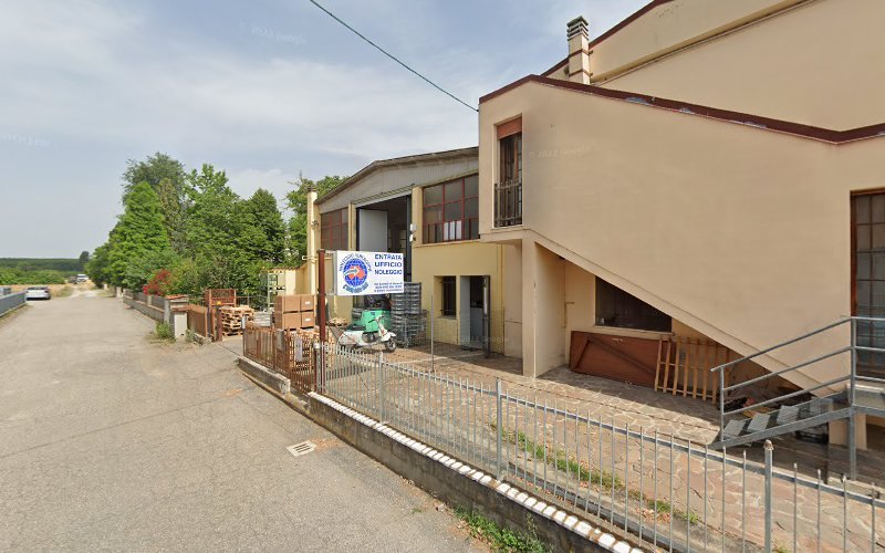 AUTONOLEGGIO ALBERGHINI rental in Pieve di Cento