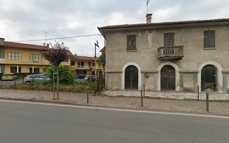 Autonoleggio Ruffino Di Ruffino Gian Paolo rental in Borgo San Dalmazzo
