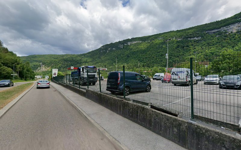 Intermarché location Saint-Claude rental in Saint-Claude