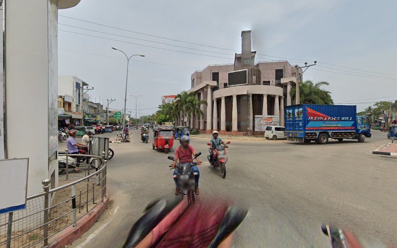 Zahan rent a car rental in Akkaraipattu