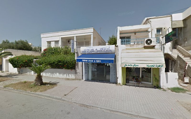 Luxcar rental in La Marsa