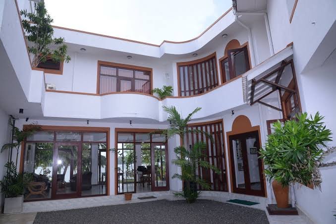River Side Inn Fuji in Bentota
