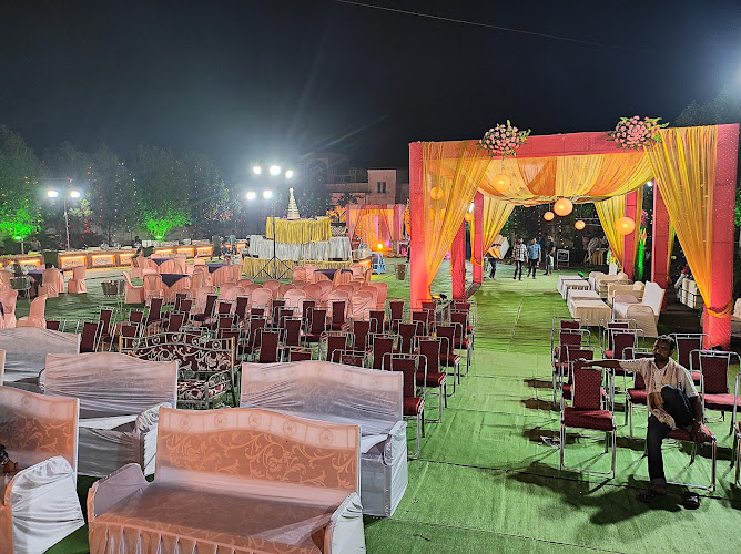 Shubham Manglik Prangan &amp; Guest House in Utai