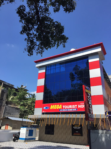 Mega Tourist Home in Guruvayur