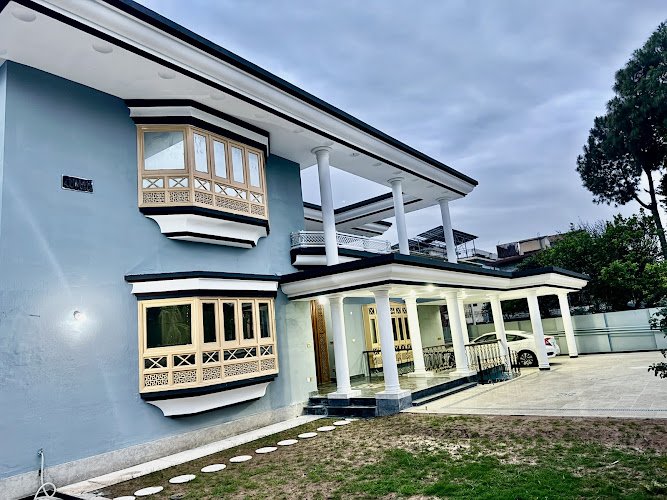Royal Executive Inn Guest House