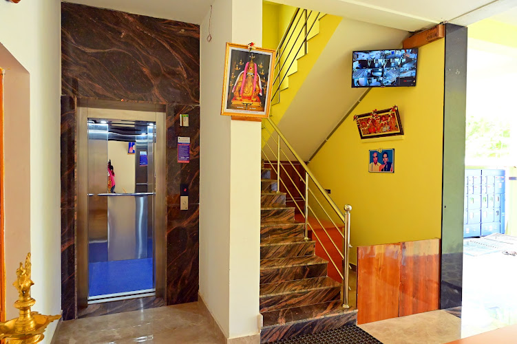 SIGAPPI Residency a/c Room's &amp; party hall in Kavinad West
