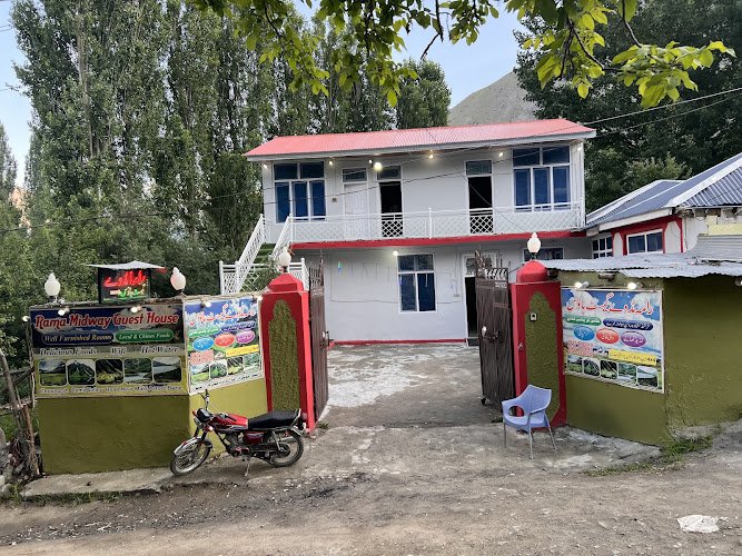 Rama Midway Guest House Astore