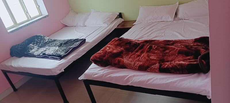 Riya Guest House A/c Rooms in Gidani