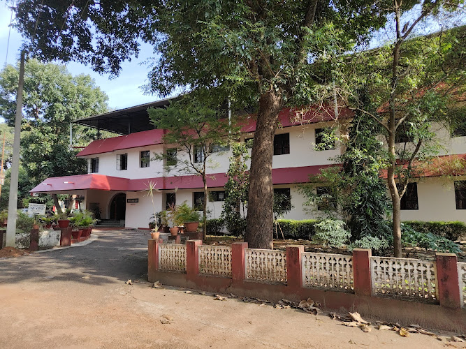 Goverment of Kerala PWD Rest House in Thrissur