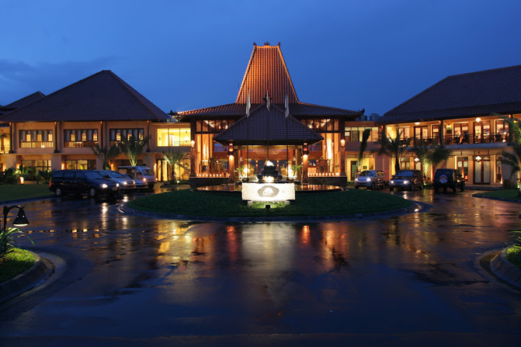 Hotel Laras Asri Resort and Spa Salatiga in Salatiga City