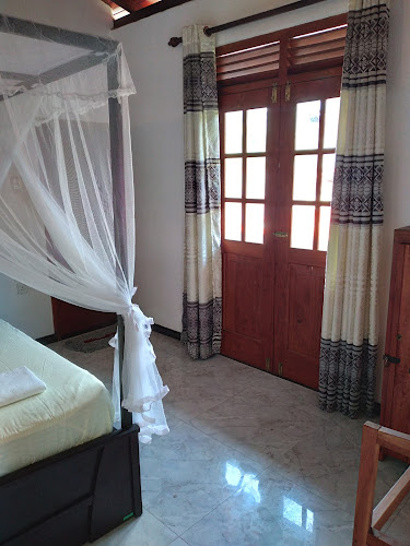 Suren Guest House in Hikkaduwa