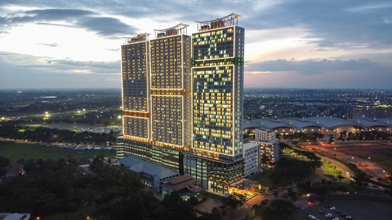 B Hotel BSD in Tangerang Regency
