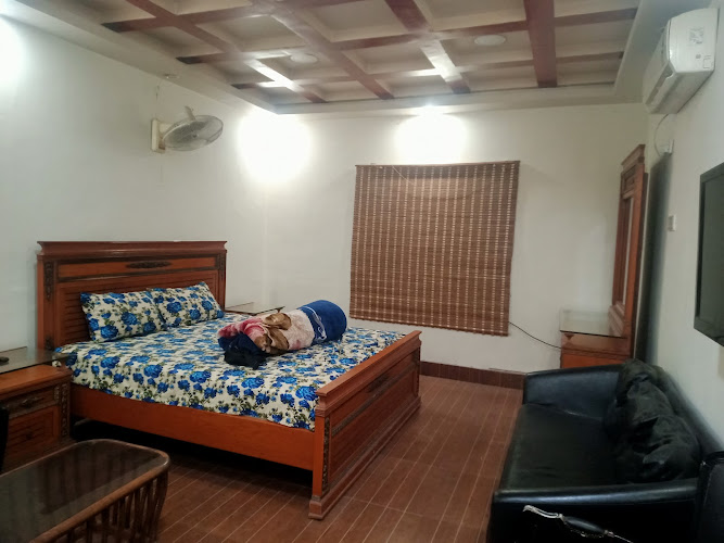 Circuit House in Larkana