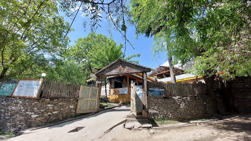 Happy Guest House Kalash Valley (Heritage Residency)