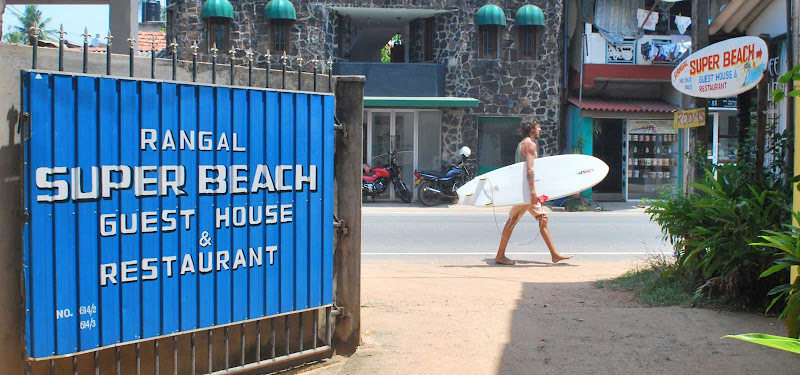 Rangal Super Beach Guest House and Restaurant in Hikkaduwa