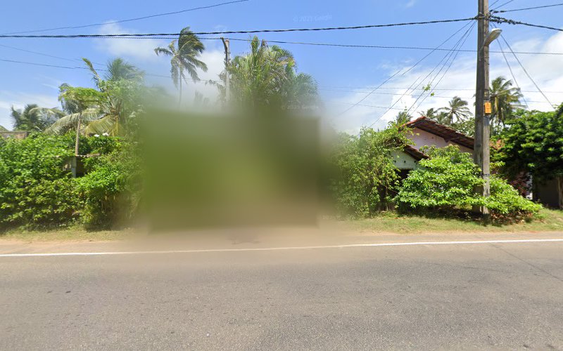 Doors Guesthouse &amp; Cafe in Hikkaduwa