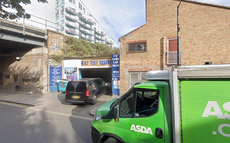 Ado's Car – London