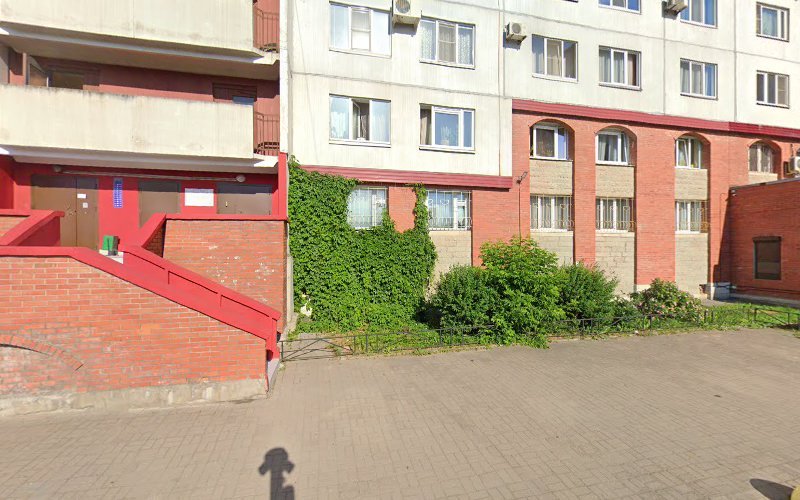 Pervyy Avtomobil'nyy Trest"