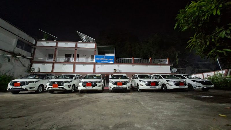 Gaurav Tour Travels rental in Jira Basti, Ballia