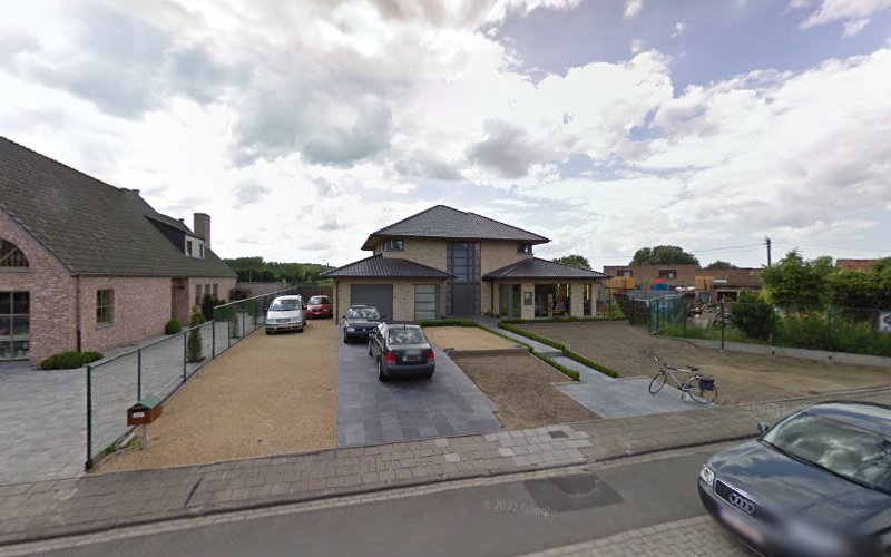 Rent&amp;Roll rental in Oostkamp