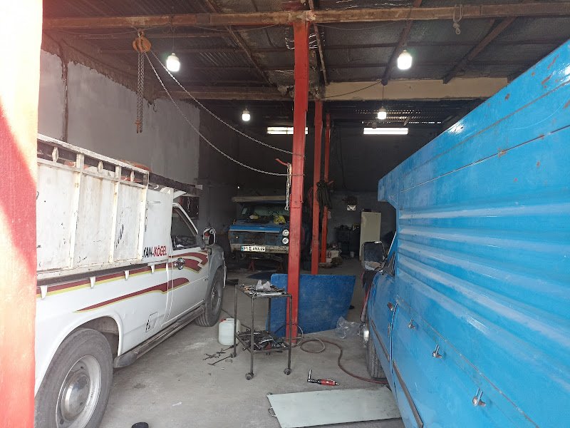 تعمیرگاه تخصصی نیسان کارنو rental in Karaj