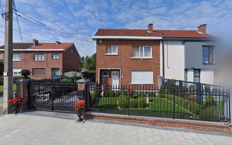 Euro-location rental in La Louvière