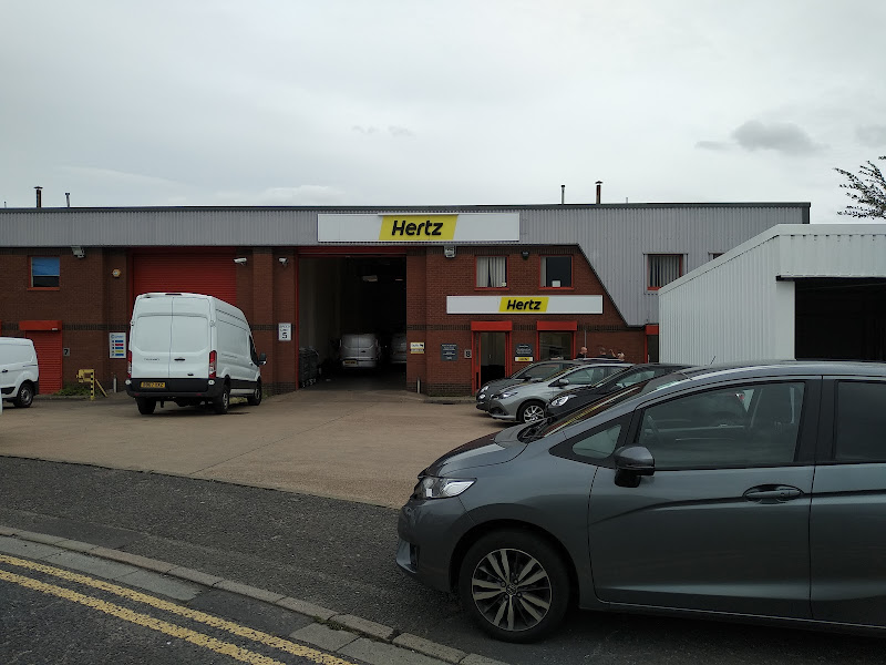 Hertz Car Hire - Nottingham - Linkmel Close