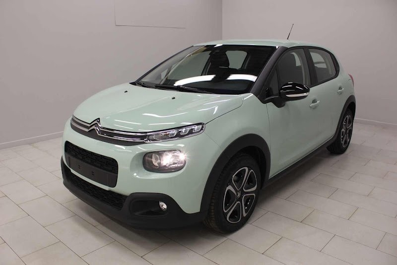 AUTO LOCATION rental in La Louvière